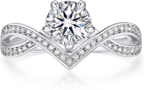 Vintage Round Cut Moissanite Engagement Ring - Main Image