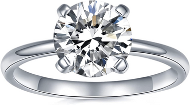 Round Cut Moissanite Engagement Ring