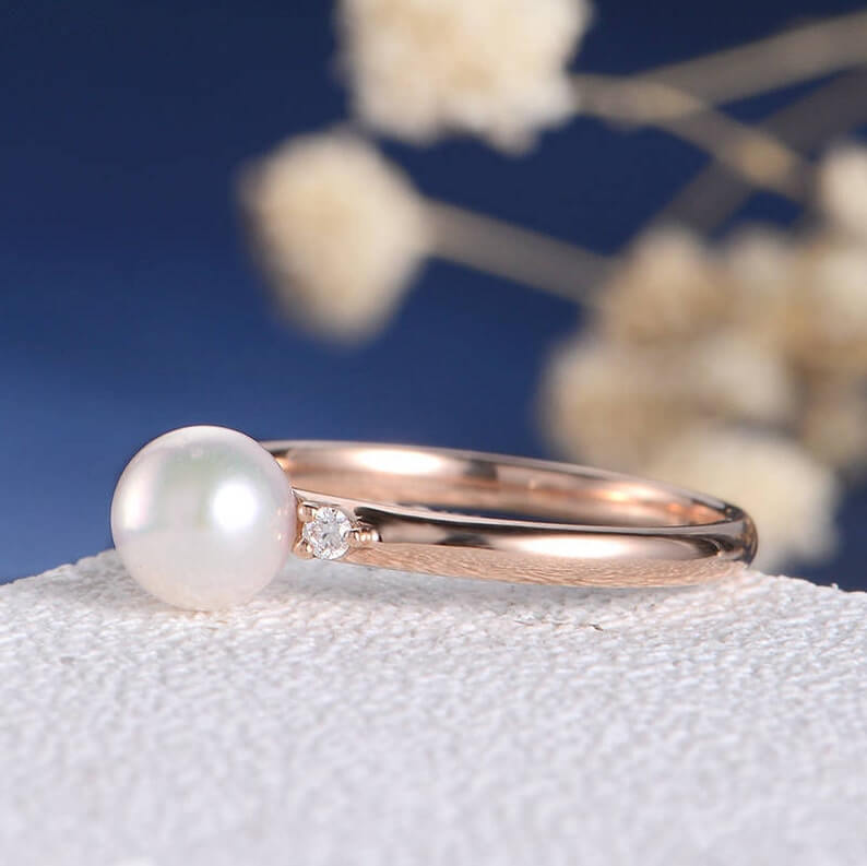 Pearl-wedding-ring
